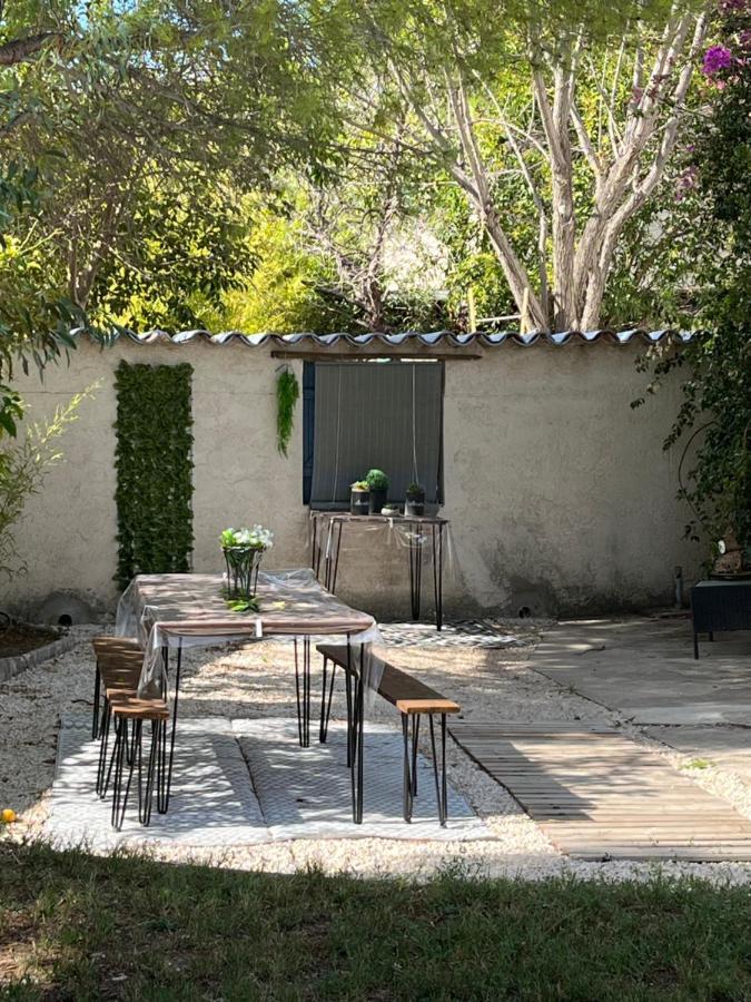 فيلا Le Bonheur Avec Piscine Et Jardin كاسيس المظهر الخارجي الصورة